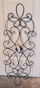 lot 305 image: METAL WALL DECOR  (31W X 11.5)