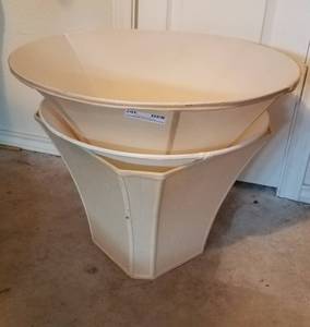 lot 307 image: LOT OF 3 LARGE SIZE LAMP SHADES
