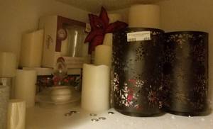 lot 410 image: LARGE LOT OF ASSORTED SIZE CANDLES AND CANDLE HOLDERS