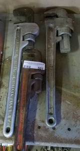 lot 501 image: LOT OF 3 PIPE WRENCHES (BIDDING BY THE PIECE)
