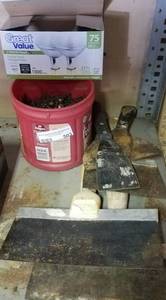 lot 503 image: LOT OF ASSORTED SPATULAS AND MORE