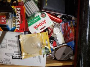 lot 404 image: MISCELLANEOUS LOT