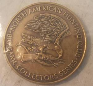 lot 589 image: N.A.H.C. COLLECTORS MEDALLION (WHITETAIL DEER)