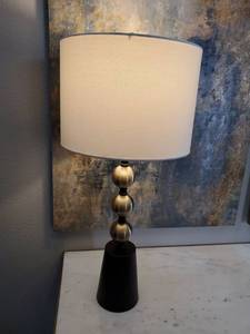 lot 2 image: Table Lamp with Metal Base