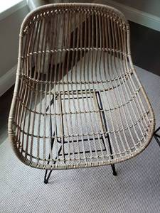 lot 25 image: Resin Wicker Chair with Black Metal Base
