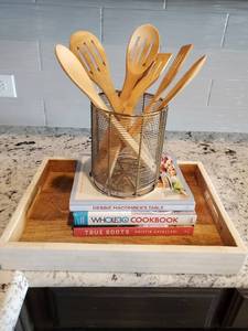 lot 49 image: Kitchen Essentials