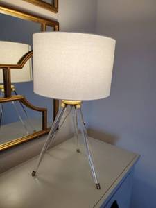 lot 136 image: Acrylic Tri-Leg Table Lamp with Linen Shade