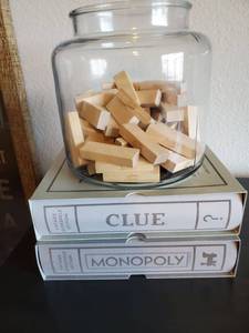 lot 145 image: Clue, Monopoly & Jenga Games