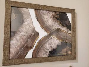 lot 167 image: Framed Crystal Specimen Print