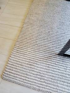 lot 3 image: Surya Felix 100% Wool Area Rug