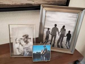 lot 66 image: 3 Picture Frames