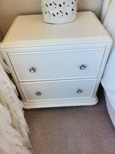 lot 137 image: White 2-Drawer Side Table by Liberty Furniture