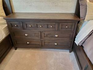lot 155 image: Westley Falls 7-Drawer Dresser by Magnussen Next Generation