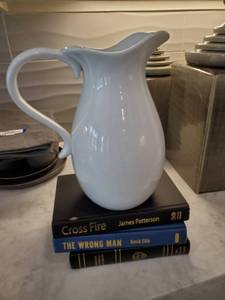lot 236 image: Threshold White Porcelain Pitcher & 3 Books