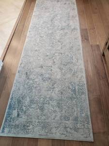 lot 1 image: Jaipur Cirque Collection 3 x 12 Runner