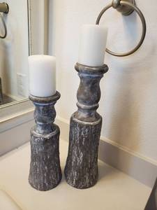 lot 18 image: Textured Ceramic Candle Holders with Candles