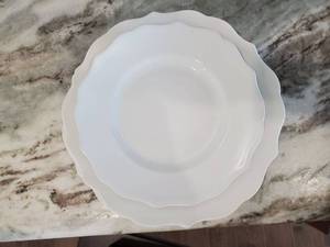 lot 170 image: Threshold White Porcelain Plates