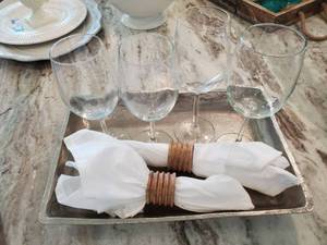 lot 180 image: Metal Tray with Wine Glasses, Napkins & Napkin Rings