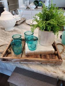 lot 195 image: Wood Tray with Aqua Glasses & Faux Plant