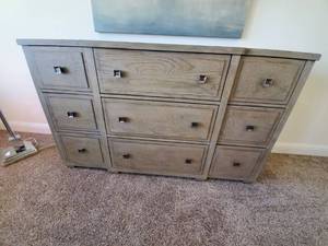 lot 116 image: 9-Drawer Dresser  by Legacy Classic Furniture
