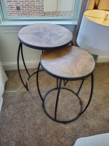 lot 158 image: Round Nesting Tables