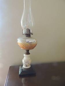 lot 21 image: Hand painted milk glass vintage oil lamp with diamond pattern reservoir and chimney 22 floral dcor