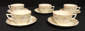 lot 81 image: Floral design tea cups and matching saucers X 5  Unmarked