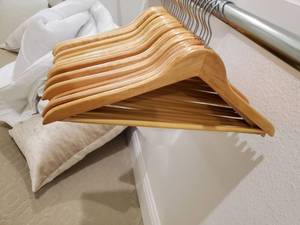 lot 32 image: Wood Hangers