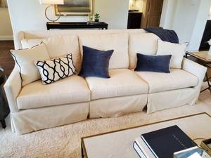 lot 49 image: Skirted Linen Blend Cream Sofa