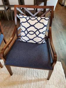 lot 60 image: Wood Accent Chair