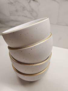 lot 67 image: Four Stoneware Dip Bowls