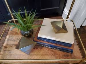 lot 73 image: Group of Accessories
