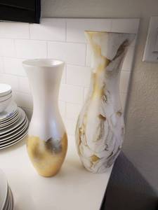 lot 106 image: Glass Vases with Gold Embellishments