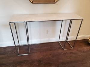 lot 149 image: Marble Top Table with Metal Base