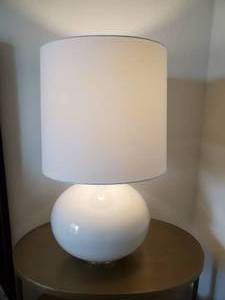 lot 195 image: Cream Ceramic Table Lamp with Linen Shade