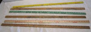 lot 962 image: yard sticks