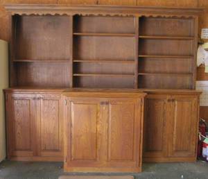 lot 900 image: Very Large wood cabinet with hutch