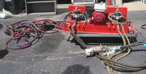 lot 902 image: Asphalt Seal Coating machine