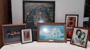 lot 1012 image: Framed Photo Wall Art