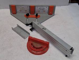 lot 1030 image: saw attachments