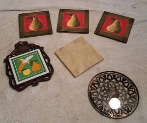lot 1054 image: Trivets
