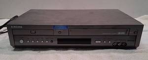 lot 1055 image: Samsung DVD  VCR