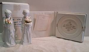 lot 1064 image: Wedding keepsake plate and lighted angels
