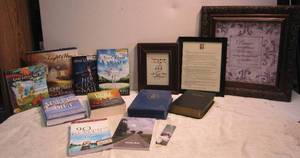 lot 1090 image: Inspirational Books &amp Wall  Art