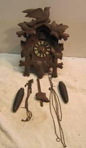 lot 1106 image: Solid Wood German Black Forest Cuckoo Clock