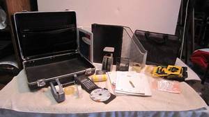 lot 1109 image: Briefcase &amp Office Supplies