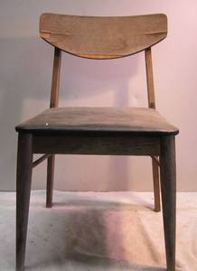 lot 1117 image: Wooden Chair