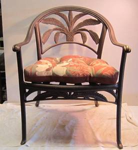 lot 1130 image: Metal Deck Chair w Palm Motif Backrest