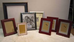 lot 1150 image: Assorted Picture Frames