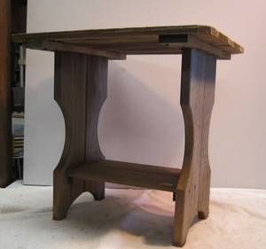 lot 1155 image: Solid Wood Table